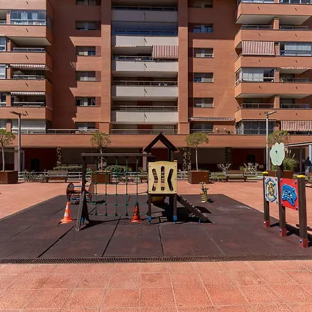 Atp La Goleta A 5 Minutos De La Playa, Frente A Recinto Ferial, Piscina Y Parking Privado Gratis! * Almeria