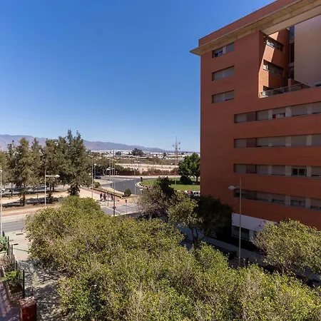 Atp La Goleta A 5 Minutos De La Playa, Frente A Recinto Ferial, Piscina Y Parking Privado Gratis! Apartment *