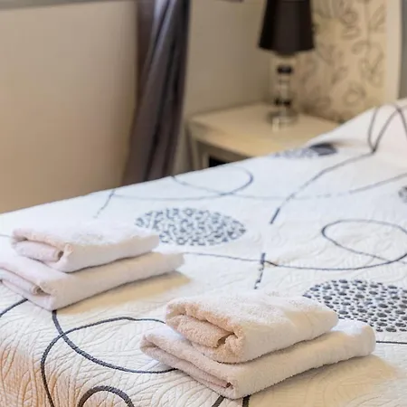 Atp La Goleta A 5 Minutos De La Playa, Frente A Recinto Ferial, Piscina Y Parking Privado Gratis! Apartment *